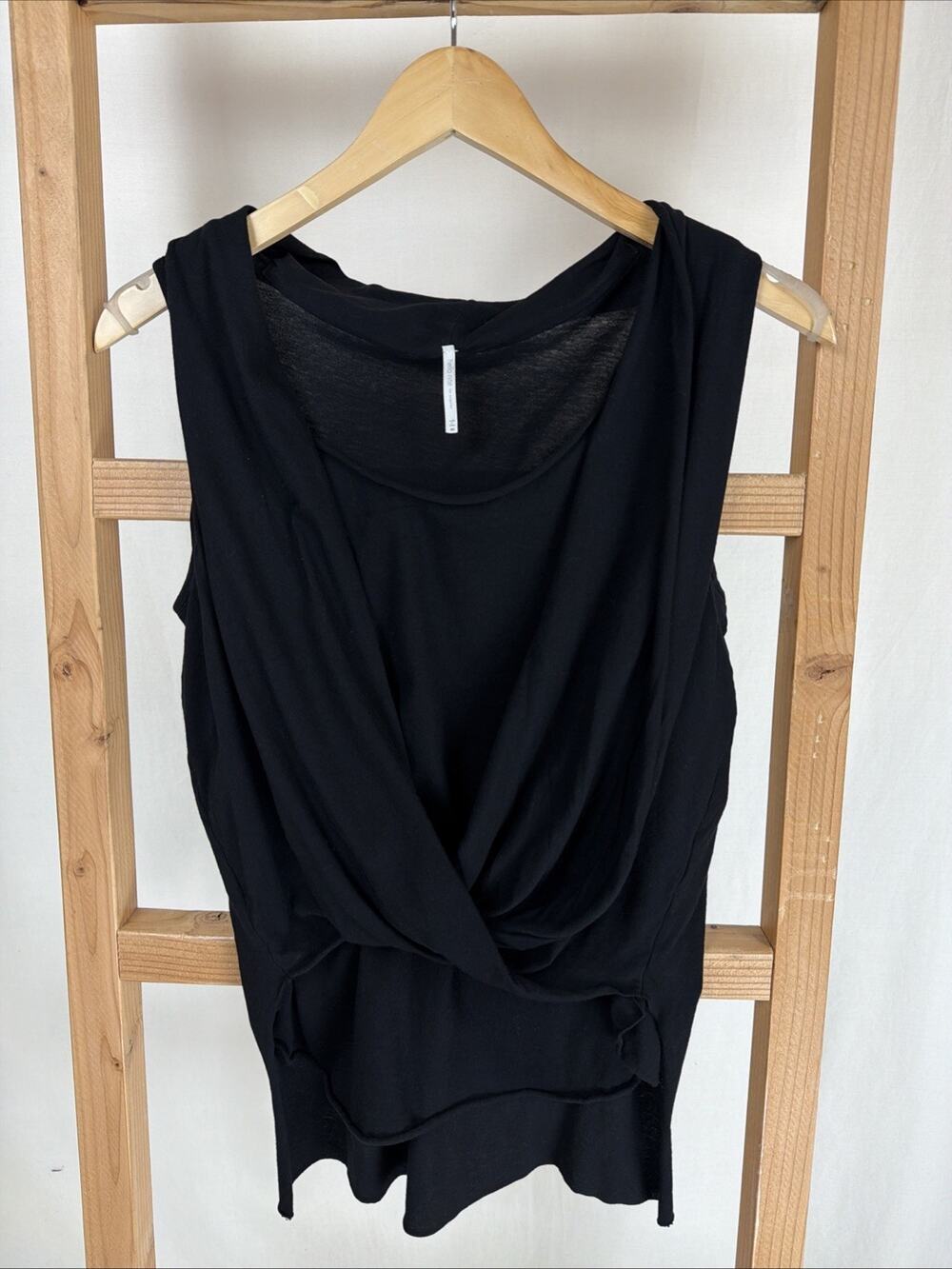 NWT Hello Nite Black Scoop Neck Crossover Draping Sleeveless Top Size XSmall
